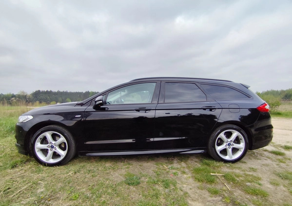 Ford Mondeo cena 63000 przebieg: 182000, rok produkcji 2017 z Puławy małe 436